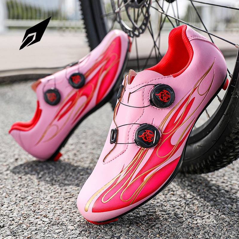 クリップレスサイクリングシューズ、フラットペダルシューズ、メ - Cycling Commuter Shoes のレビューと価格